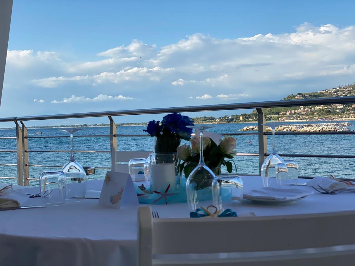 Furano Bahari Hotel Agropoli Buitenkant foto