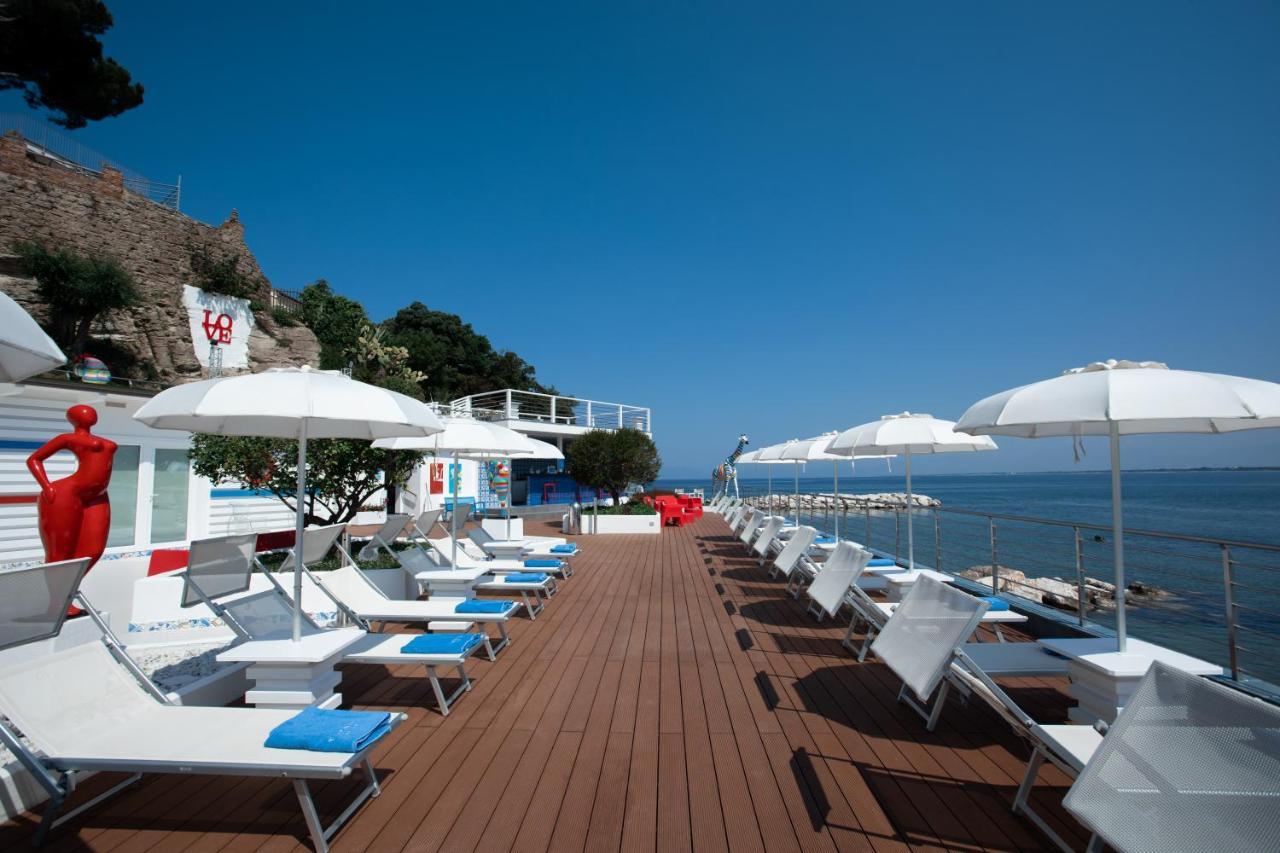 Furano Bahari Hotel Agropoli Buitenkant foto